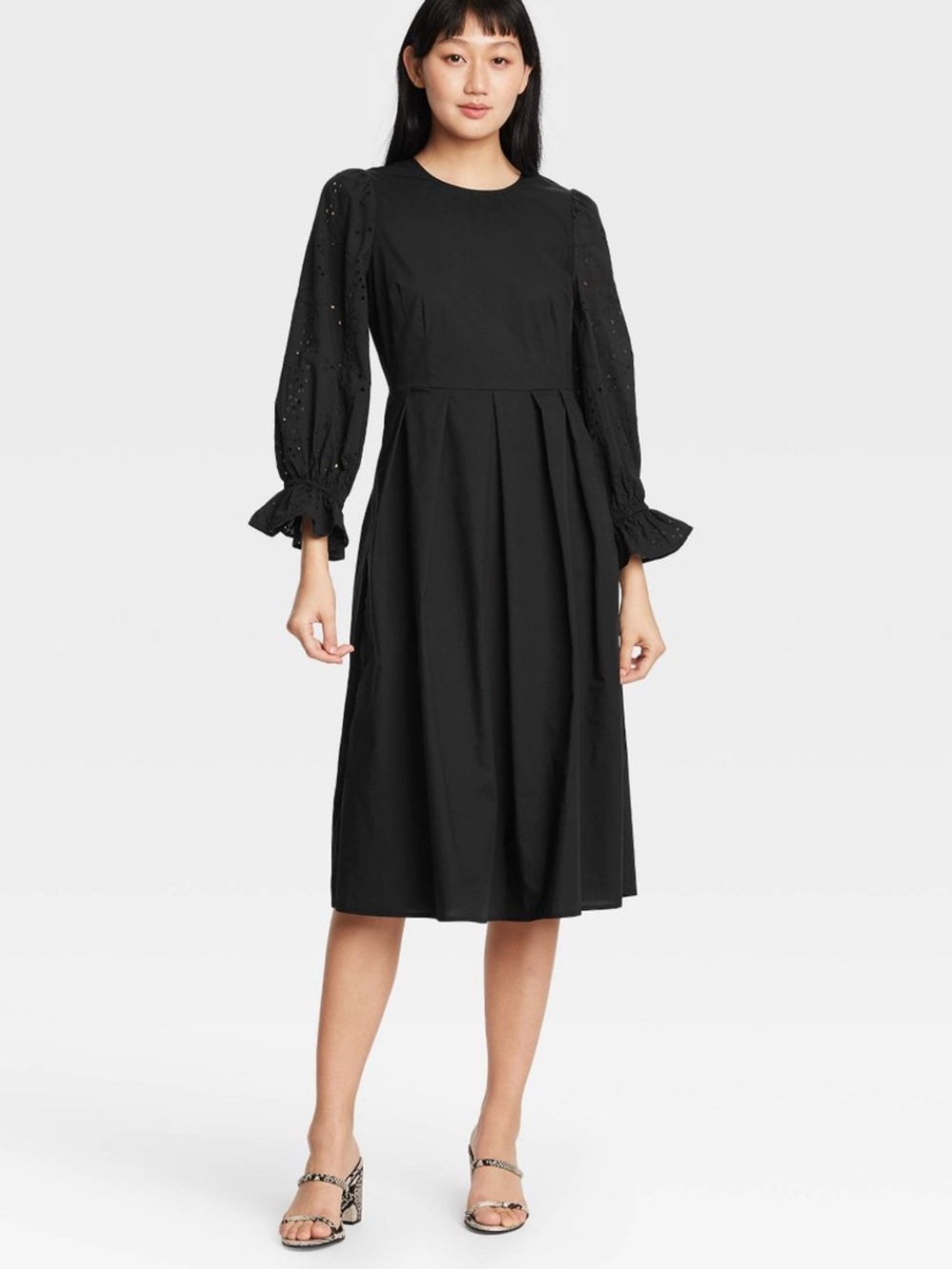 Who What Wear Black Long-Sleeve Pleated Midi Dress with Eyelet Sleeves